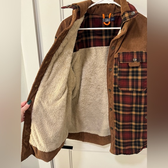 Brown plaid coat - Picture 2 of 4